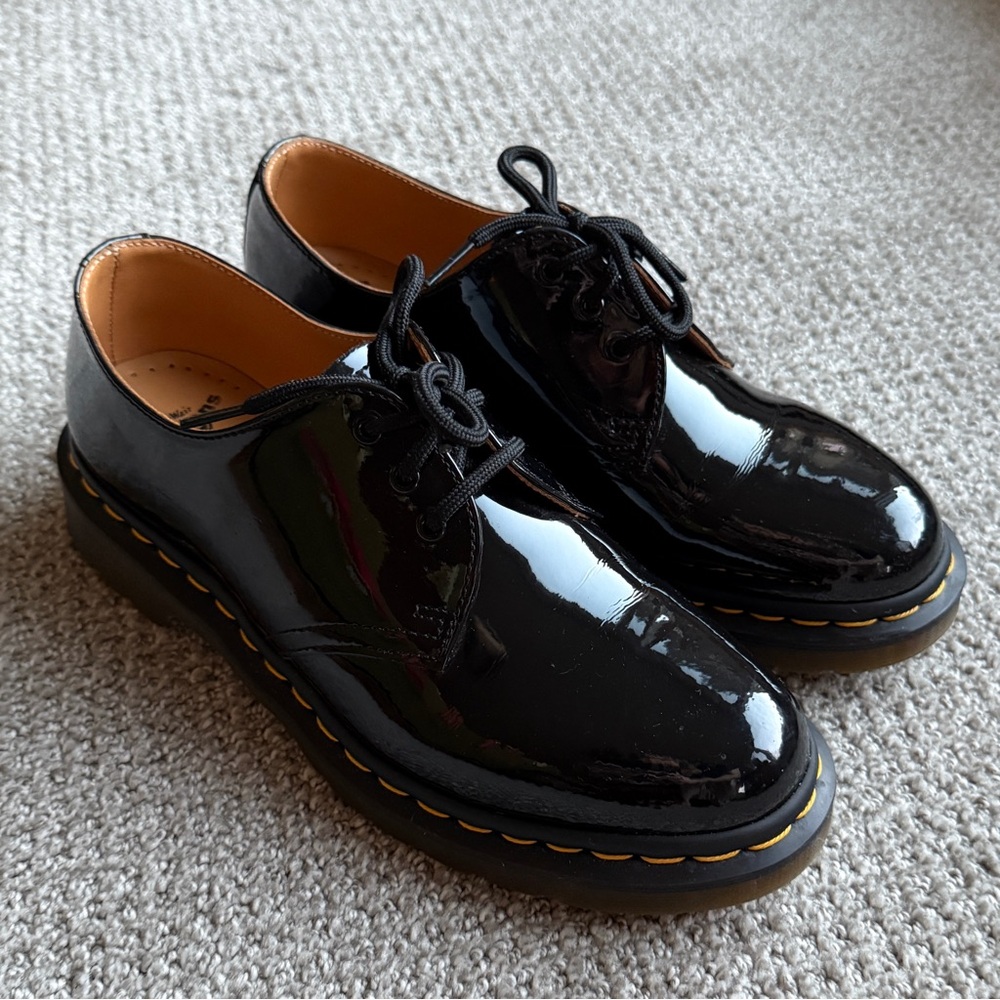 Doc Martens 1461 Women’s Black Patent Oxfords